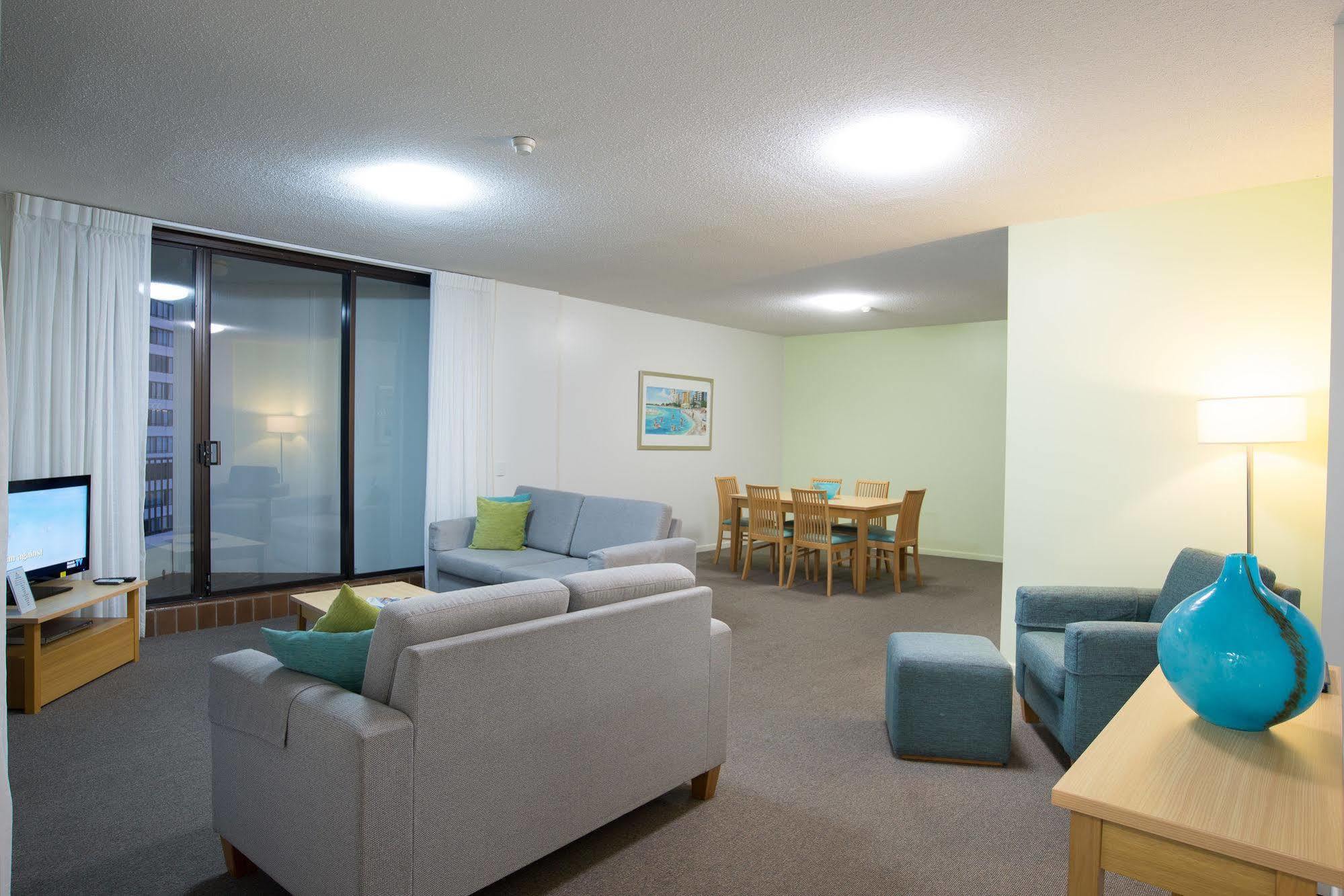 Sandy Point Beach Resort Gold Coast Dış mekan fotoğraf