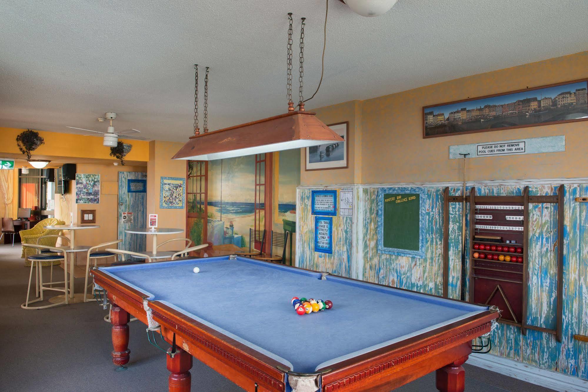 Sandy Point Beach Resort Gold Coast Dış mekan fotoğraf