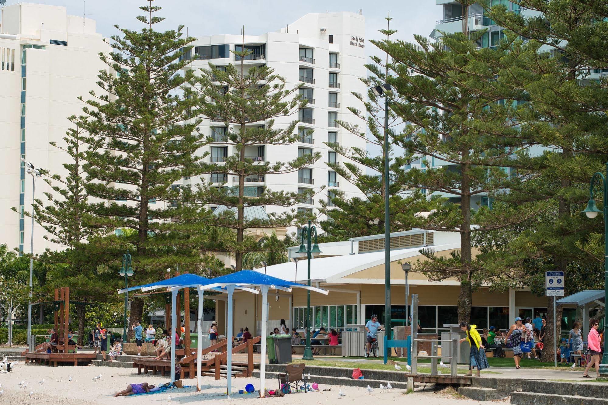 Sandy Point Beach Resort Gold Coast Dış mekan fotoğraf